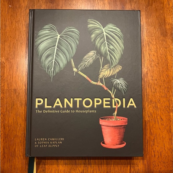 Plantopedia hardcover plant book (Phaidon) - Picture 2 of 9